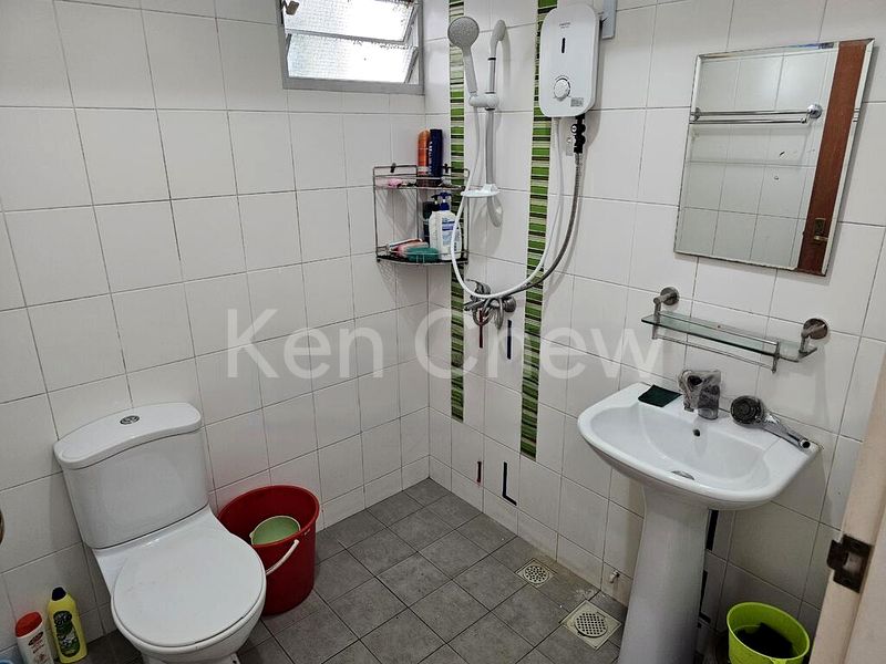 3 Room (3A) HDB for Rent in  448 Yishun Ring Road - Image 6